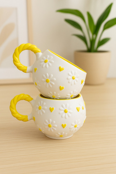 İZart كوب سيراميك مطرز يدويًا بنقشة زهرة الأقحوان الصفراء مع مقبض محبوك مكون من قطعتين