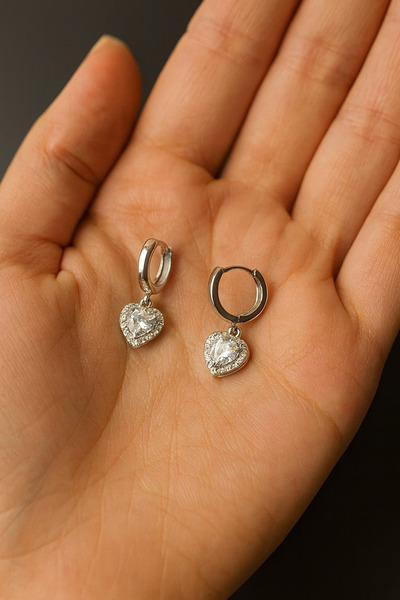 ZERRA BRİDAL KALP TAŞLI ÇELİK IŞILTILI VE ŞIK TASARIM