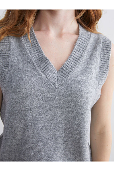 LC Waikiki Sparkling Choices from Shining Store |   V-Neck Women's Knitwear Sweater