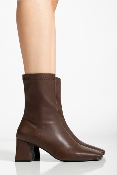 moun shoes Kadın Acı Kahve Streç Bilekli Orta Boy Topuklu Bot