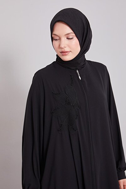 Levidor 520561 GENİŞ KESİM SIFIR YAKA SAĞ KISMI NAKIŞ İŞLEMELİ FERACE #05-25#