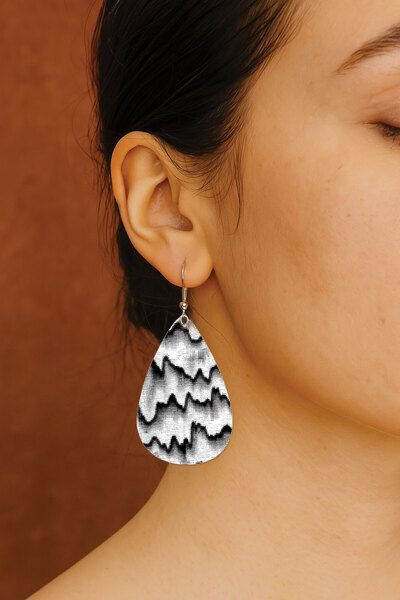 Cekuonline Women's Earrings Patterned Stylist Hook Printed Earrings Drop Transparent Fiorella