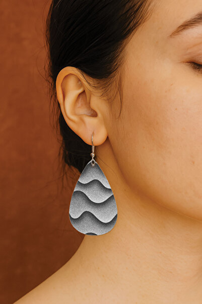 Cekuonline Women's Earrings Patterned Stylist Hook Printed Earrings Drop Transparent Carlotta