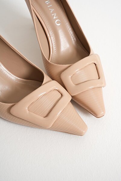 Mubiano Valora Beige Pointed Toe Women's Patent Leather Buckle Detail Thin Heeled Classic Shoes (7cm)