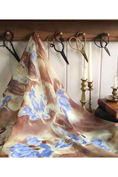 Parça Kumaş Dünyası Ake.r Janjan Şifon Dökümlü Kumaş Sulu Boya Desenlidir