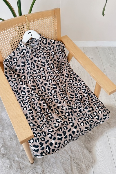 Kombinazon Free Leopard Pattern Buttoned Camel Tunic