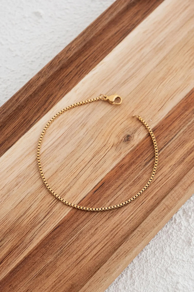 ByFlorya Jewelry سوار رجالي من الفولاذ المقاوم للصدأ بسلسلة مربعة 1 مم لا يتأكسد