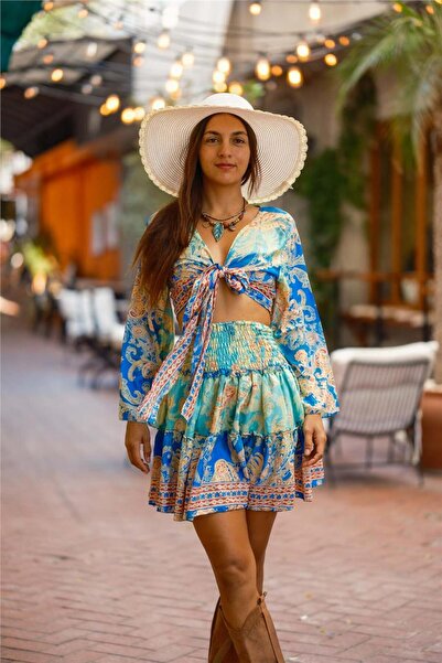 Miss Boheme Green Color Gold Detailed Silk Short Skirt Blouse Set