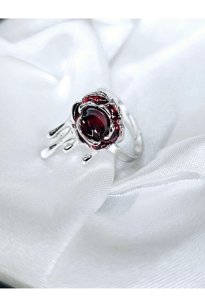 DÜKKAN DESİGN Adjustable Red Mineral Tear Ring