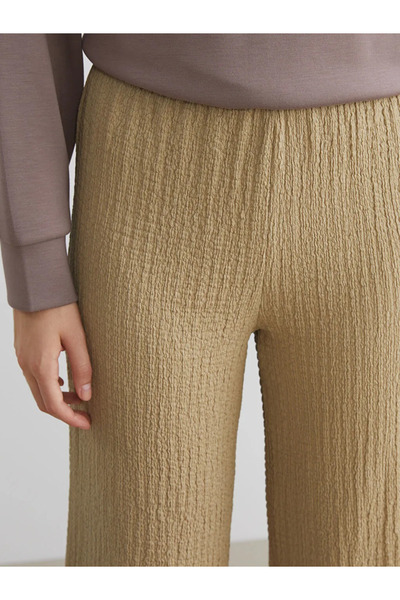 LC Waikiki Elastic Waist Textured Women's Trousers