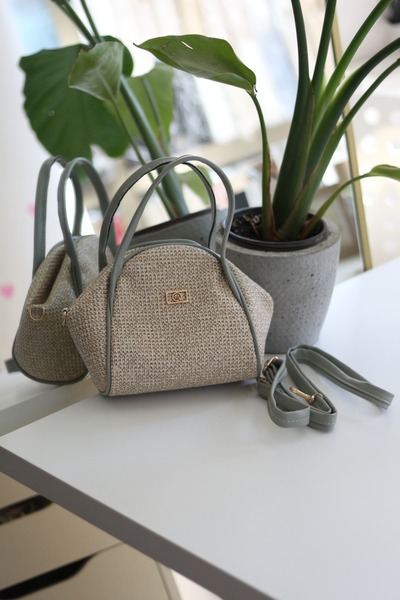 Moom Bag Women's Mint Green Straw Textured Double Handle Strap Shoulder Bag