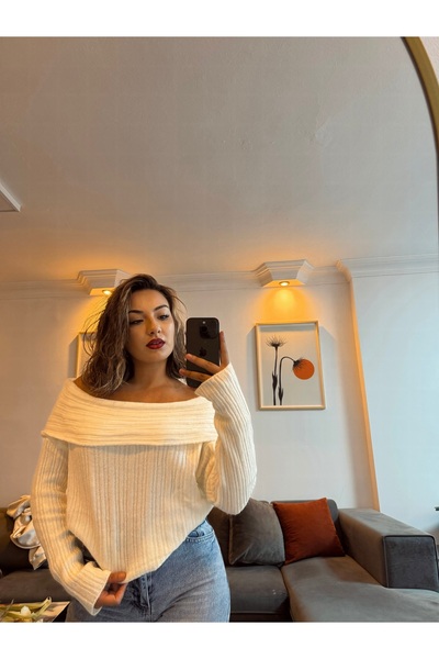 Seroş Butik Modonna Yaka Beyaz Kazak