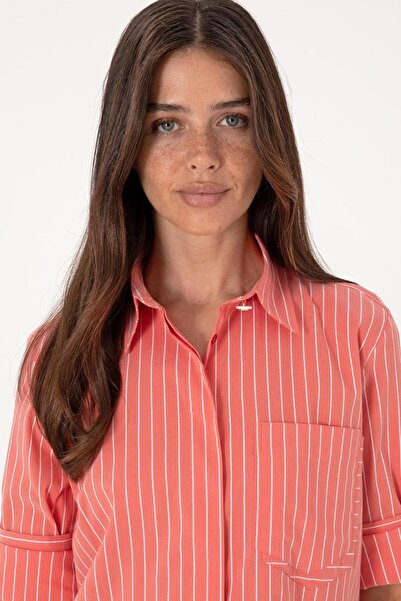 U.S. Polo Assn. Kadın Kırmızı Uzun Kollu Çizgili Gömlek ELİFSU BUTİKHOME