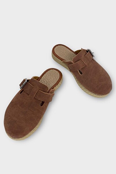 Liger Belt Buckle Nubuck Women's House Slippers Taba