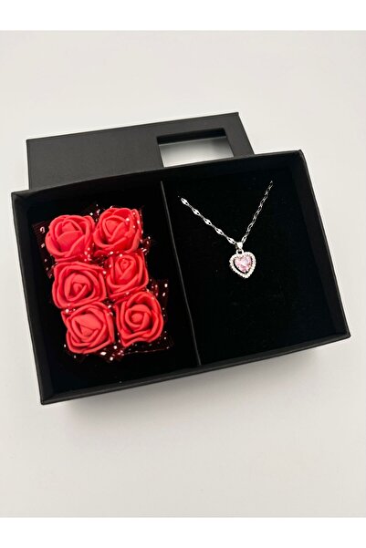 Sepetten Eve Çelik Kararmaz Kalp Kolye Güllü Kutuda 14 Şubat Sevgililer Günü Hediyesi