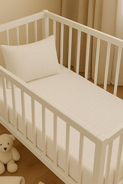 Baby Cais Collection %100 Organik Müslin Bebek Çarşaf & Yastık Seti – 70x140 cm Çarşaf, 35x45 cm Yastık Kılıfı