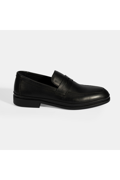 Desa Men's Black Leather Loafer