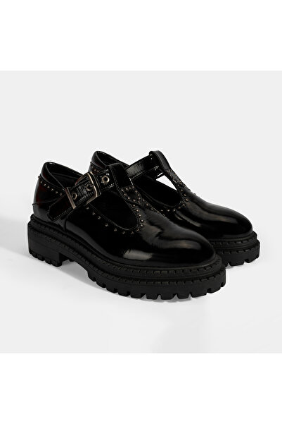 Desa Women's Black Studded Detailed T-Band Patent Leather Shoes