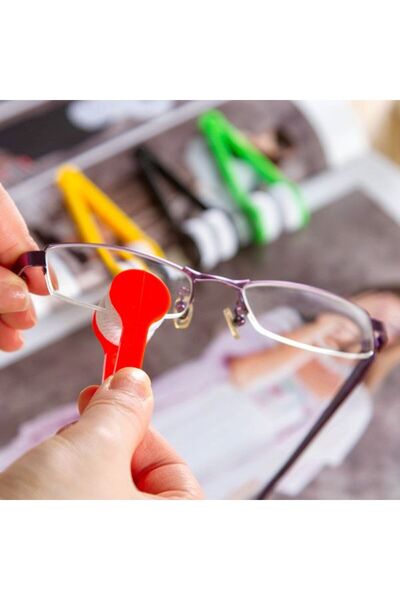 Mercaton Instrument with 2 microfiber heads for cleaning and maintaining eyeglass lenses, 72 cm, Red