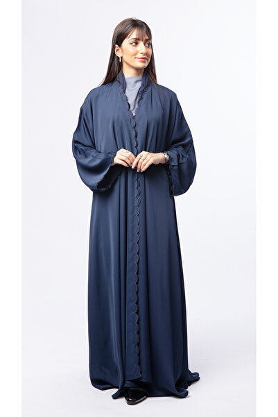 outline Wavy cut bell-shaped abaya
