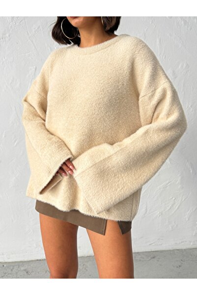 BEJNA Women's Beige Crew Neck Oversize Soft Knit Sweater