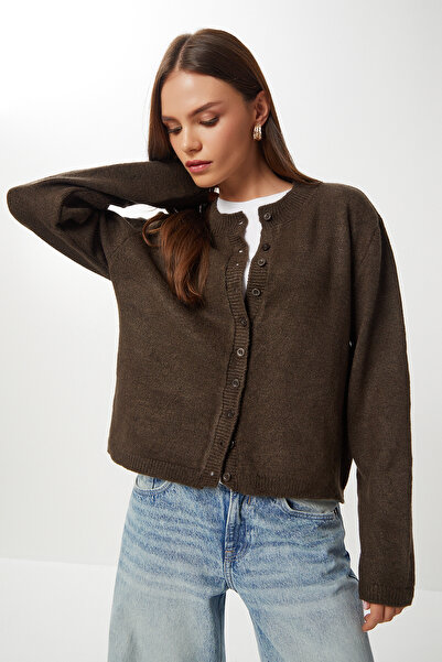 Lovelyİstanbul Düğmeli Yün Efektli Triko Hırka LBP0027 KAHVERENGİ