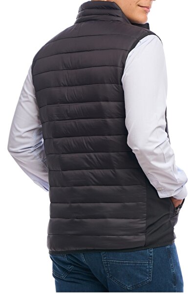 Centini Men's slim vest, Urban fit, black