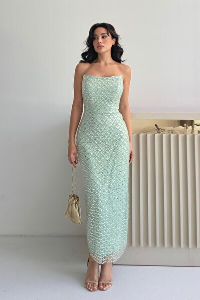 Serica Moda فستان سهرة ميدي بدون حمالات مطرز بالخرز بلون النعناع