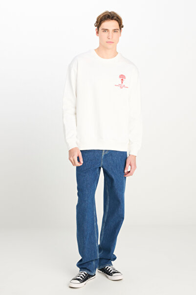 Lee Loose Fit Relaxed Cut Crew Neck White Sweatshirt