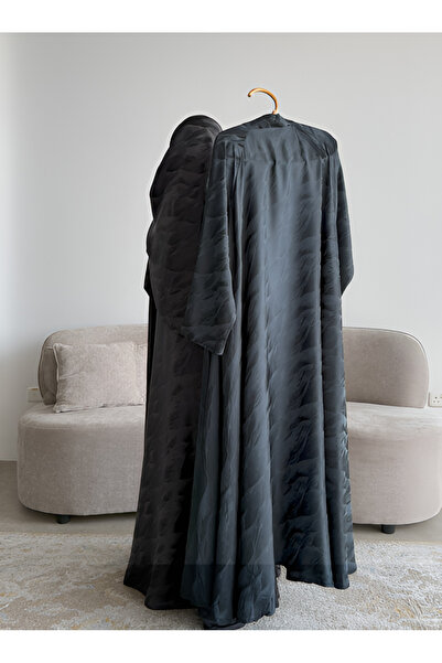 outline عباية حراير المنقشة الصيفية