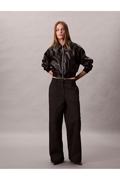 Calvin Klein A-Cropped Crinkle Faux Leather B