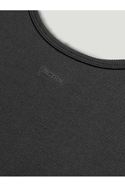 Nocturne Print Detailed Crop Top