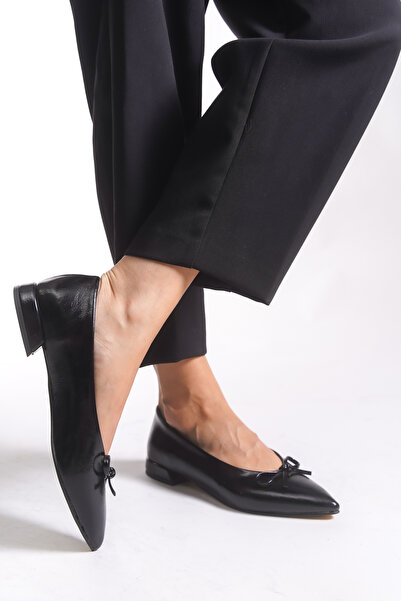 Riccon Women's Pointed Toe Ballerinas 0012502 Black Skin