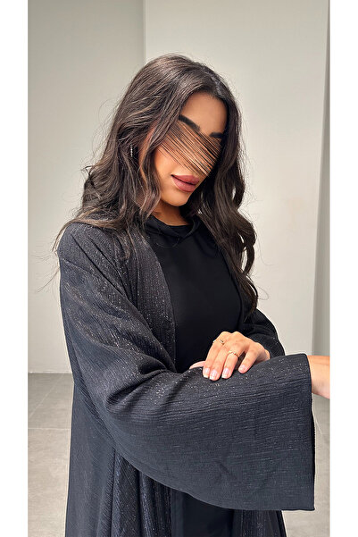 outline Black two-layer chiffon abaya with a double-cloche sheen