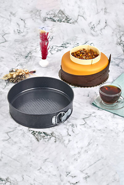 PoloChef Planeta Kelepçeli Kek Kalıbı 18 cm