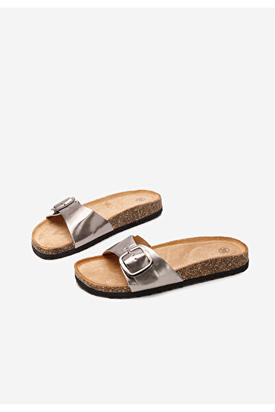 B T Shoes Stribrné dámské pantofle Evet V4