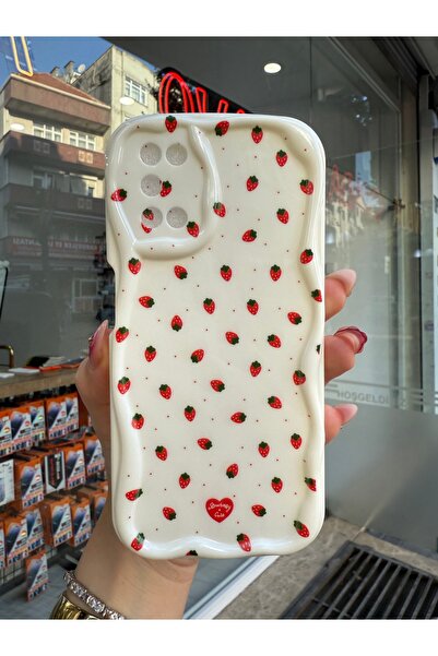 OVADA OPPO A52 Uyumlu Kamera Korumalı Dalga Kenarlı Çilek Desenli Silikon Kılıf