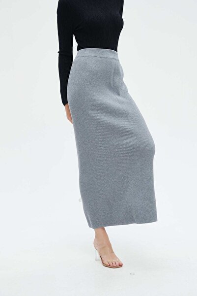 Nichii WOMEN'S PLAIN MIDI SKIRT