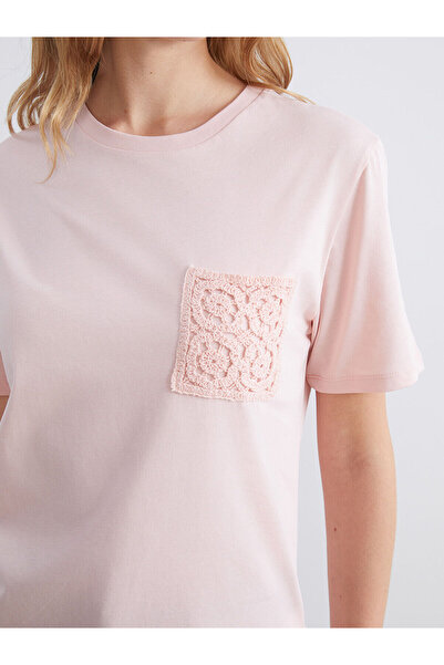 LC Waikiki Hilfa New Season Crew Neck Lace Pocket Women's T-Shirt