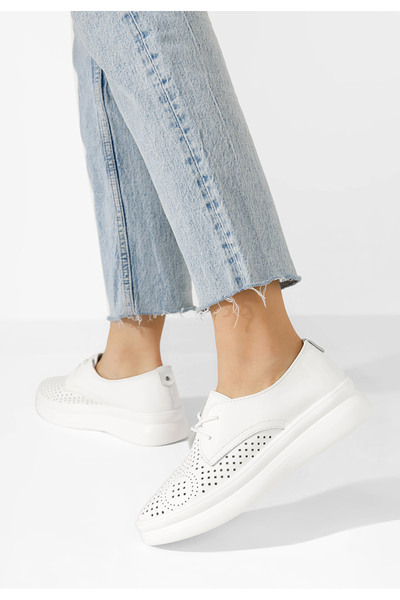 B T Shoes Seirra women's casual leather shoes, white