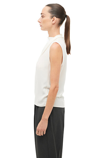 Perspective Ecru Degaje Collar Blouse