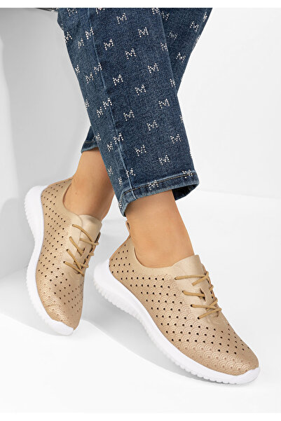 B T Shoes Zlaté dámske poltopánky Trinita