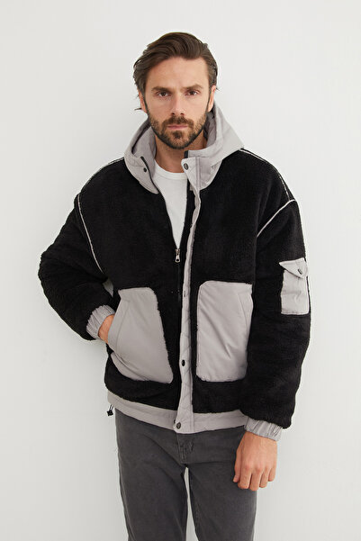 Fulla Moda Double Pocket Snap Fastener Plush Coat