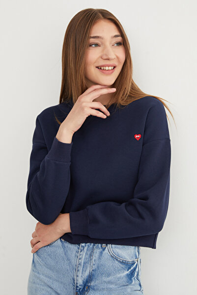 Fulla Moda 3 İplik Kalp Nakışlı Bisiklet Yaka Sweatshirt