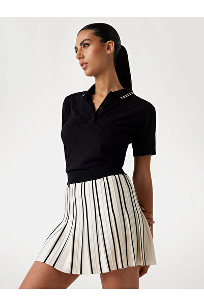 Guess Дамска черна активна тениска с тясна кройка Peony V5YP01KCX12-FJ86