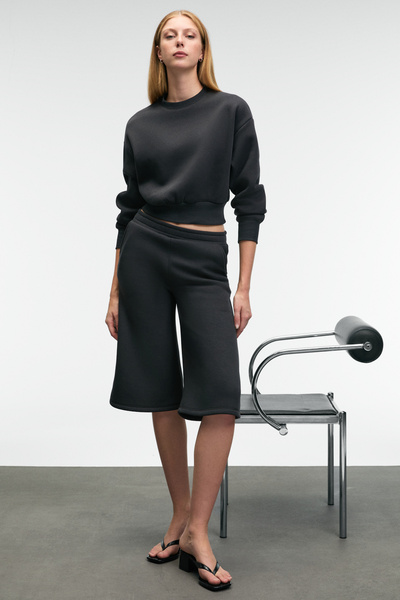 GRIMELANGE Karalis Women's Cotton Crew Neck Crop Anthracite Sweatshirt