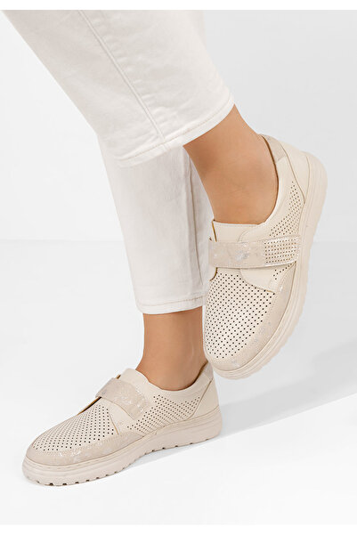 B T Shoes Béžové dámské polobotky Mayalia