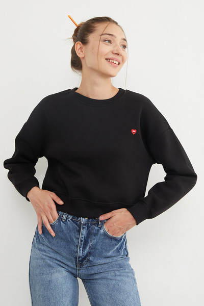 Fulla Moda 3 İplik Kalp Nakışlı Bisiklet Yaka Sweatshirt