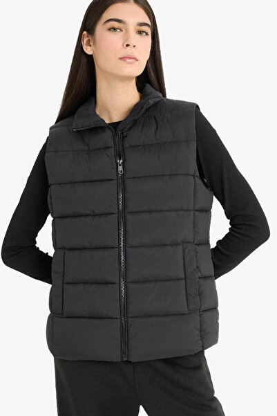 DeFacto Su Geçirmez Fermuarlı Şişme Yelek E8587AX25AU