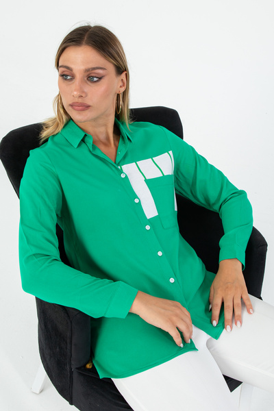 Nuevo Γυναικείο πουκάμισο σε πράσινο τιρκουάζ με λεπτομέρεια ριγέ σχέδιο και ...